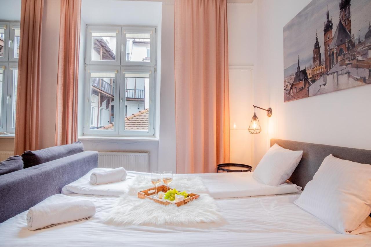 Apartments Florianska 24 Краков Экстерьер фото